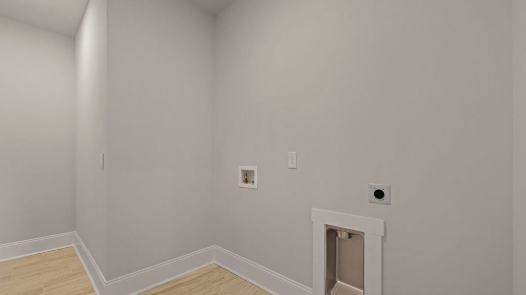 Spacious, unfurnished interior of a new home in Sheep Island, Summerville (Image 23). Spacious, unfurnished interior of a new home in Sheep Island, Summerville (Image 23).