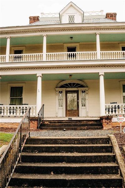 Exterior details and patio area of a home in , Hoschton (Image 26).