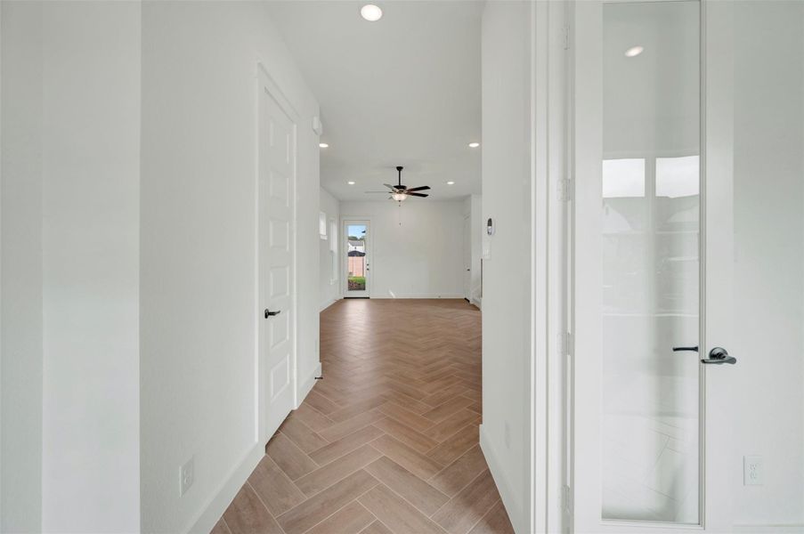 Spacious, unfurnished interior of a new home in , Montgomery (Image 29).