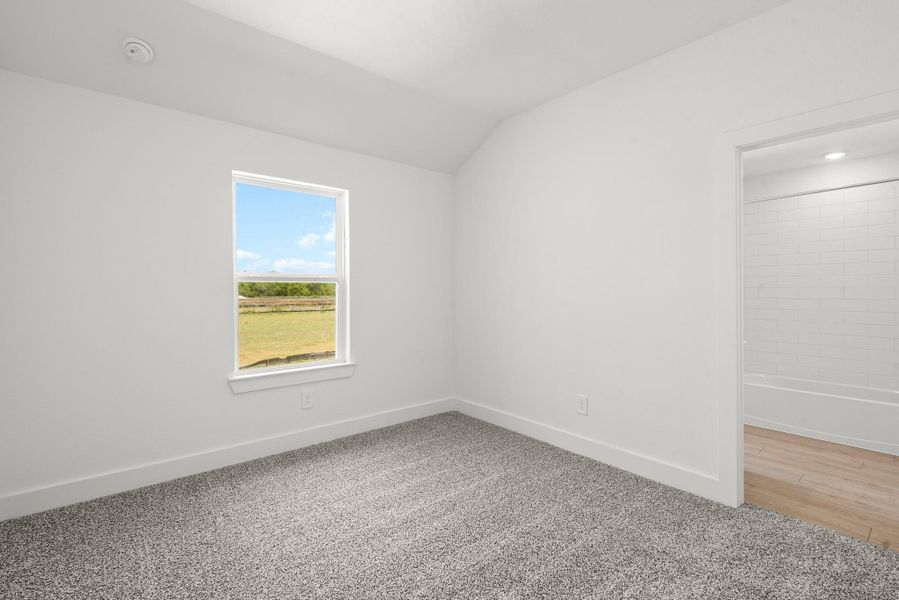 Spacious, unfurnished interior of a new home in Riverside Estates, Baytown (Image 23).