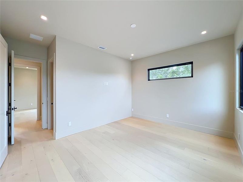 Spacious, unfurnished interior of a new home in , Winter Park (Image 75). Spacious, unfurnished interior of a new home in , Winter Park (Image 75).