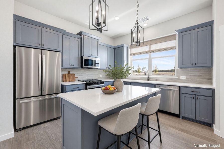 Furnished interior view inside a new home in Cottonwood Creek, Rowlett (Image 10).