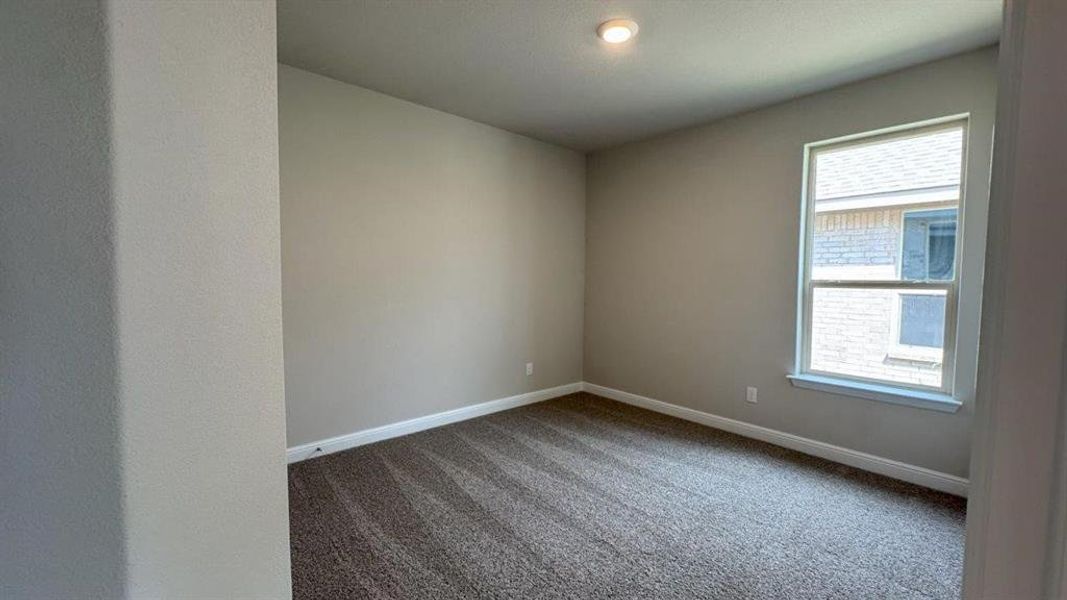 Spacious, unfurnished interior of a new home in Morningstar, Fort Worth (Image 14).