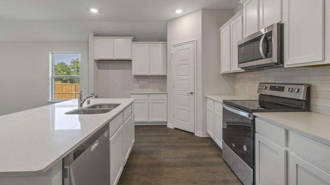 Furnished interior view inside a new home in Trailstone, Caddo Mills (Image 9).