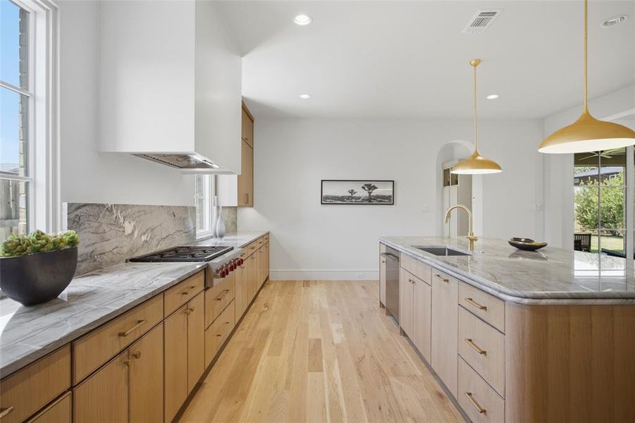 Furnished interior view inside a new home in , Dallas (Image 19).