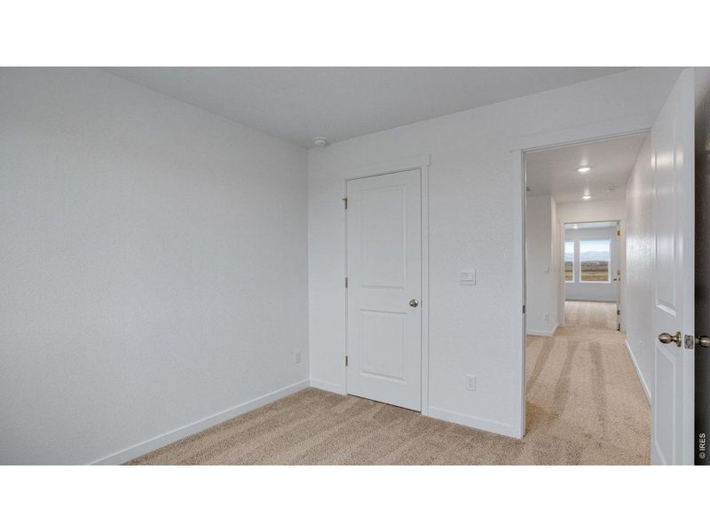 Spacious, unfurnished interior of a new home in Tailholt, Severance (Image 19).