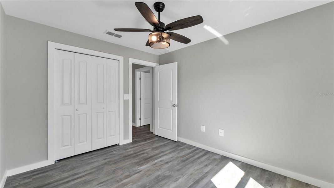 Spacious, unfurnished interior of a new home in , Lakeland (Image 16).