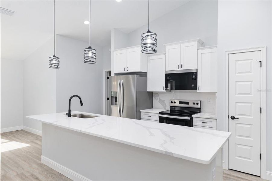 Furnished interior view inside a new home in , Dunnellon (Image 7).