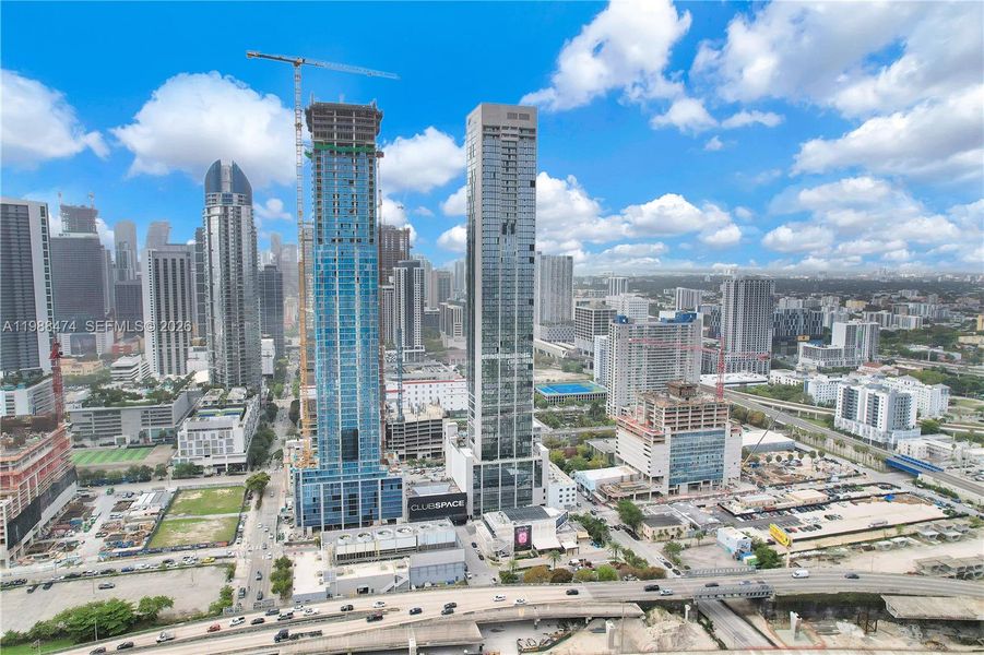 Condo located in Miami, FL showcasing its design and architecture (Image 9).