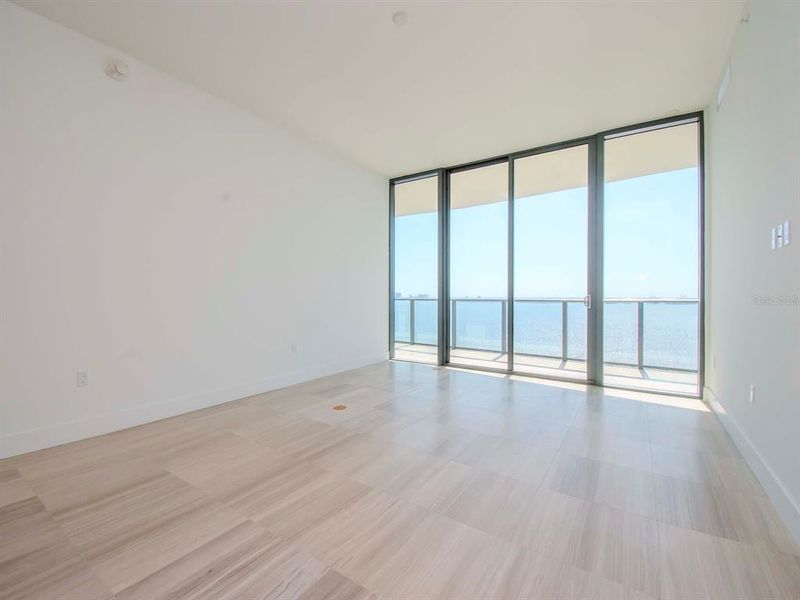 Spacious, unfurnished interior of a new home in , Tampa (Image 52). Spacious, unfurnished interior of a new home in , Tampa (Image 52).