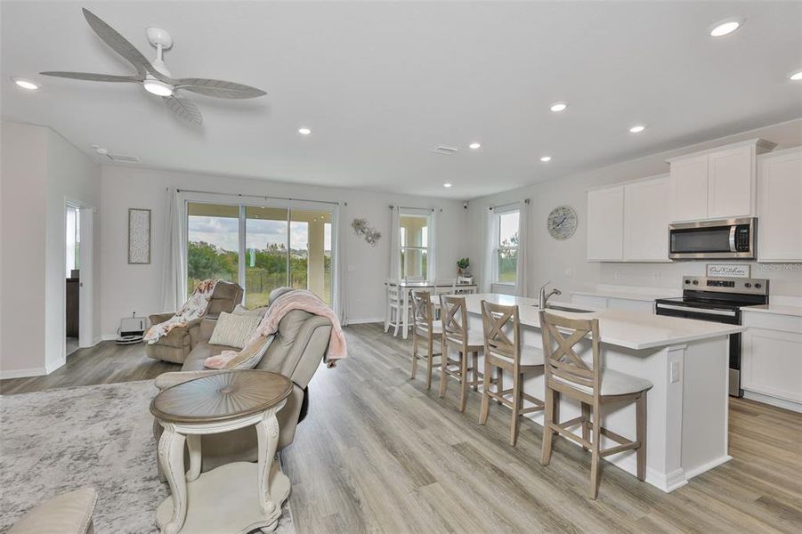 Furnished interior view inside a new home in Silverstone North, Palmetto (Image 8).