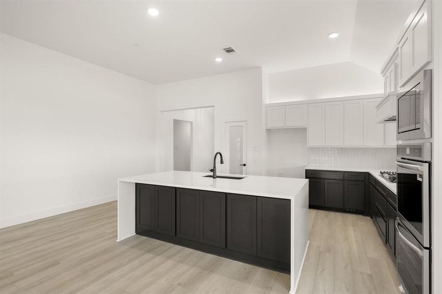Furnished interior view inside a new home in Shady Valley Estates, Midlothian (Image 9).