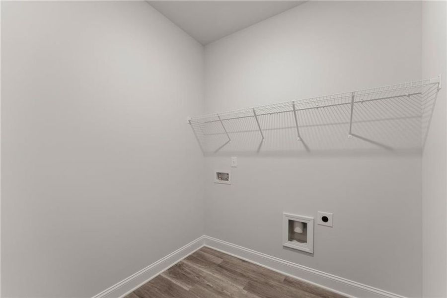 Spacious, unfurnished interior of a new home in Wood Creek Landing, Leland (Image 20).