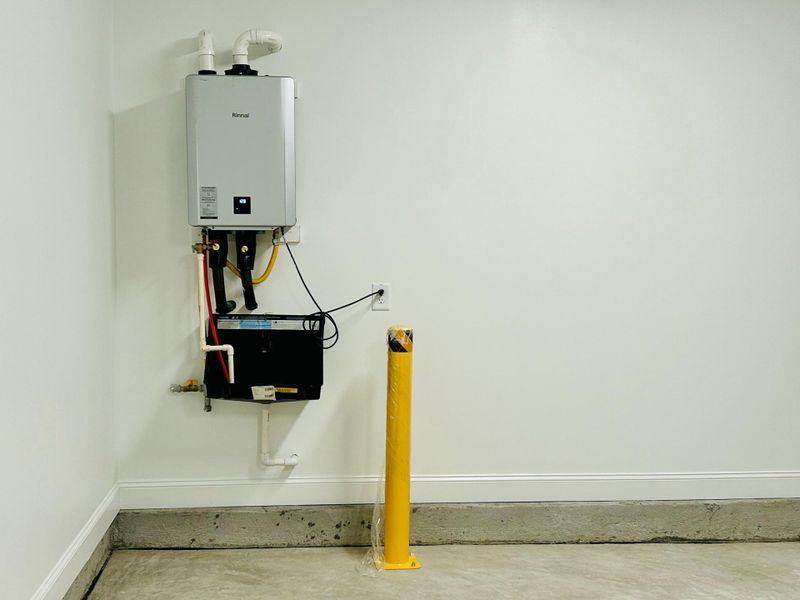 Image 40 of a home in .