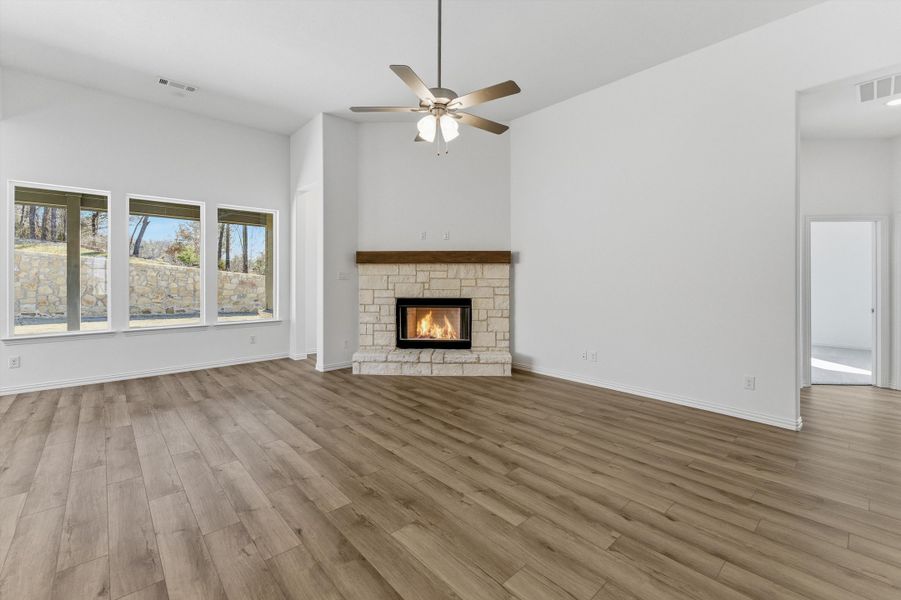 Spacious, unfurnished interior of a new home in Oak Grove Addition, Springtown (Image 26). Spacious, unfurnished interior of a new home in Oak Grove Addition, Springtown (Image 26).