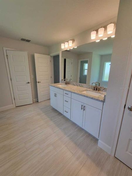 Furnished interior view inside a new home in , Ocala (Image 8).