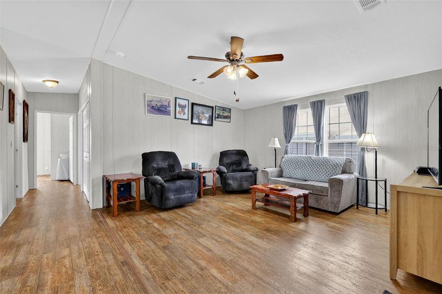 Image 30 of a home in . Image 30 of a home in .