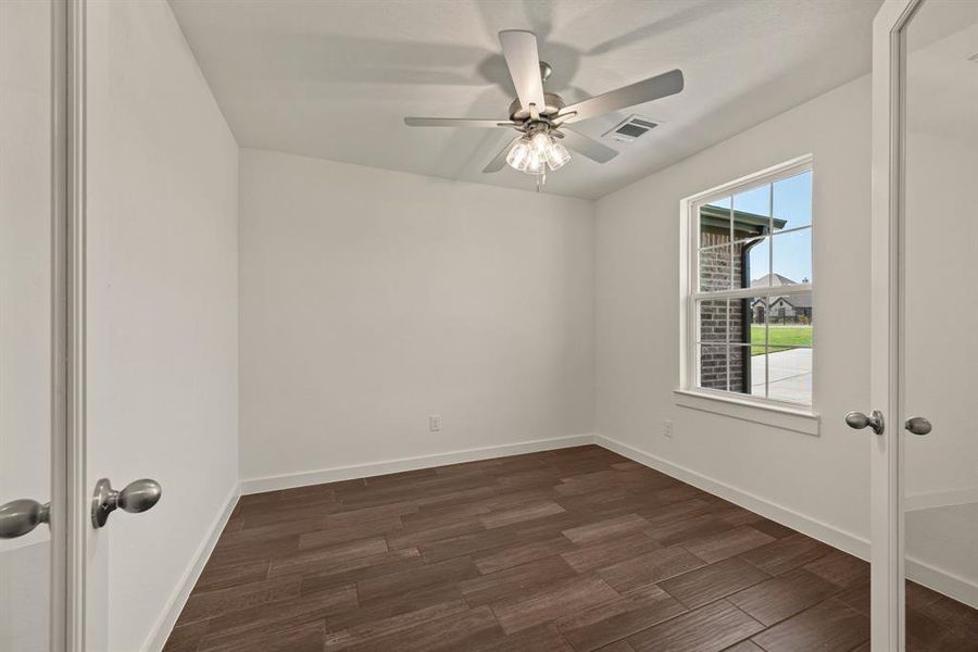 Spacious, unfurnished interior of a new home in Gatlin Ranch, Springtown (Image 11). Spacious, unfurnished interior of a new home in Gatlin Ranch, Springtown (Image 11).