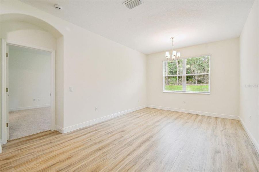 Similar floor plan, but not the home listed