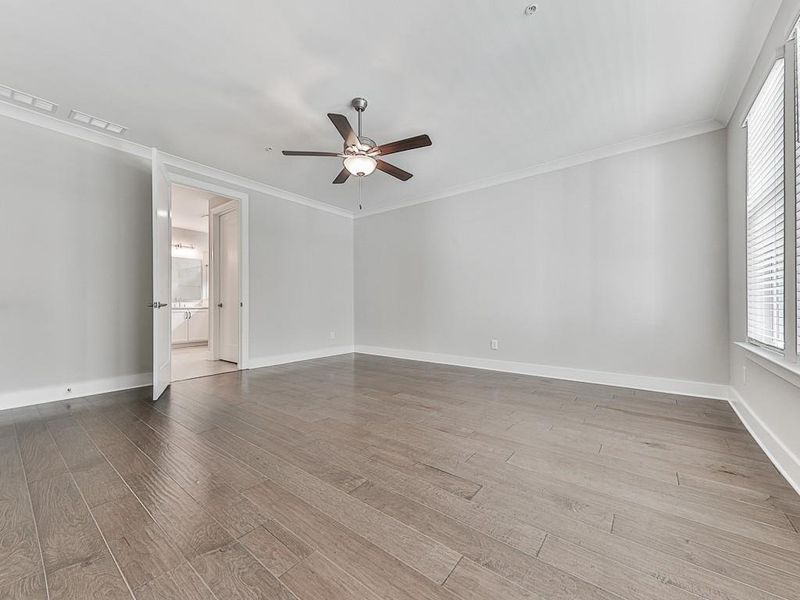 Spacious, unfurnished interior of a new home in Glenhaven at Ridgewalk, Woodstock (Image 23).