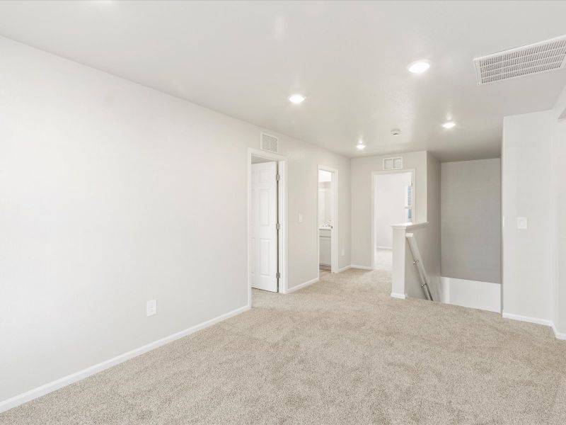 Spacious, unfurnished interior of a new home in Revere at Johnstown, Johnstown (Image 13).