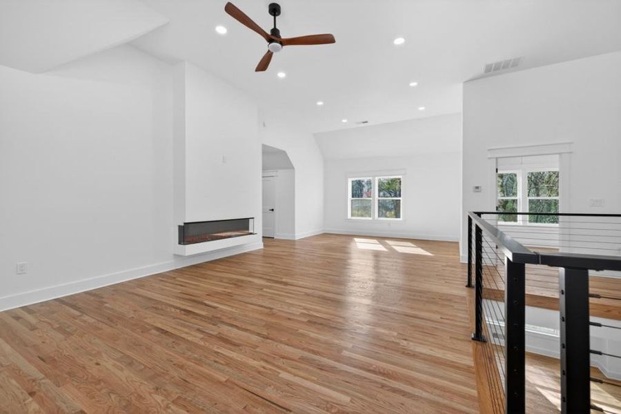 Spacious, unfurnished interior of a new home in , Norcross (Image 47).