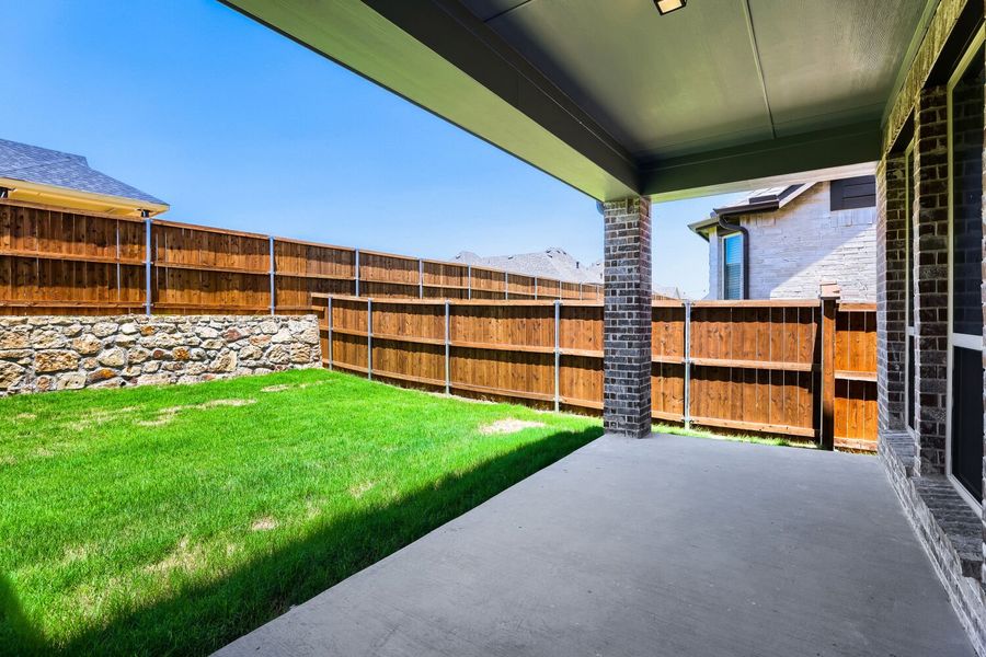 4315 Blackberry - Patio 4315 Blackberry - Patio