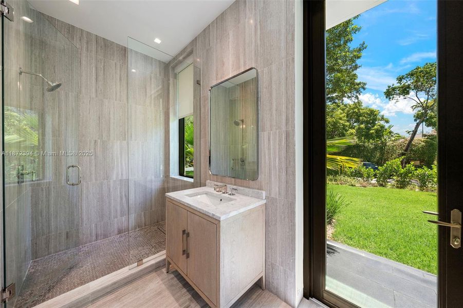 Furnished interior view inside a new home in , Coral Gables (Image 32).