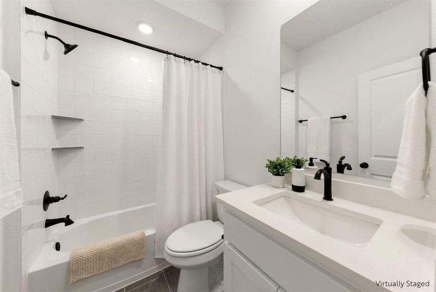 515 Sherwood bath 2 vs Hickory (6)