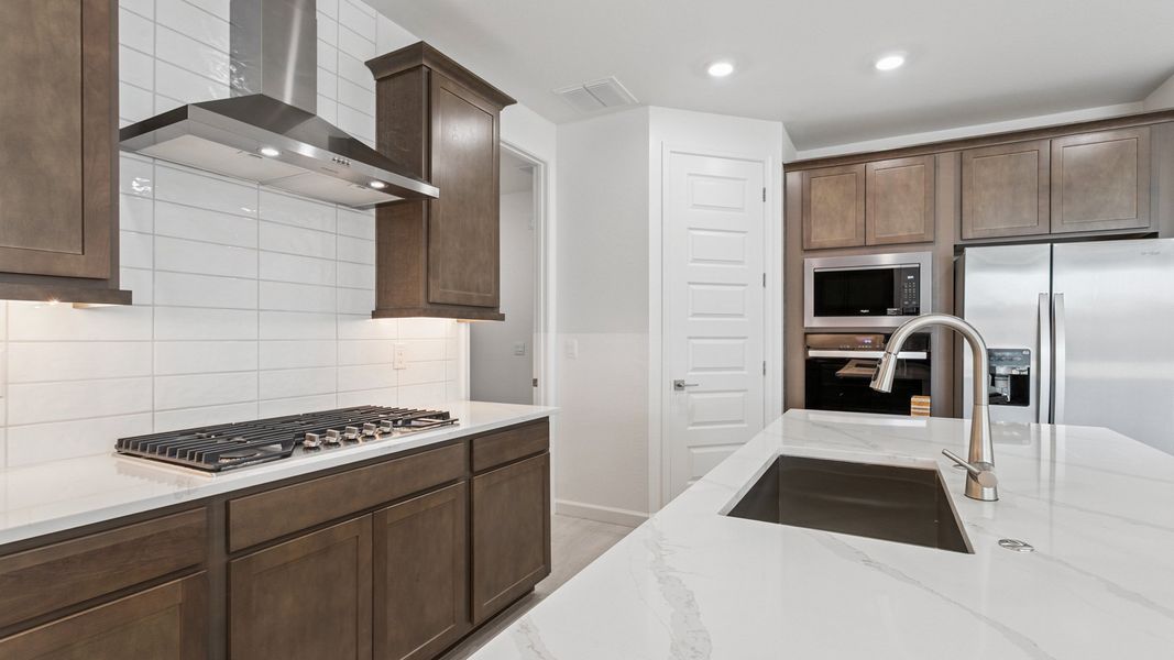 Furnished interior view inside a new home in Aloravita, Peoria (Image 6).