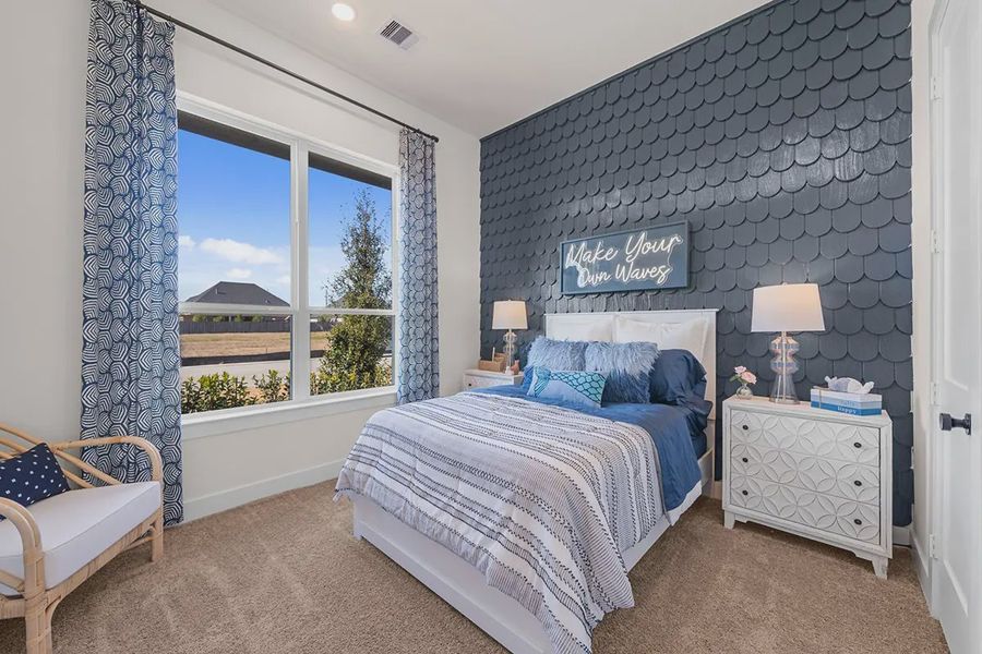 Furnished interior view inside a new home in Blue Heron, Mont Belvieu (Image 6).