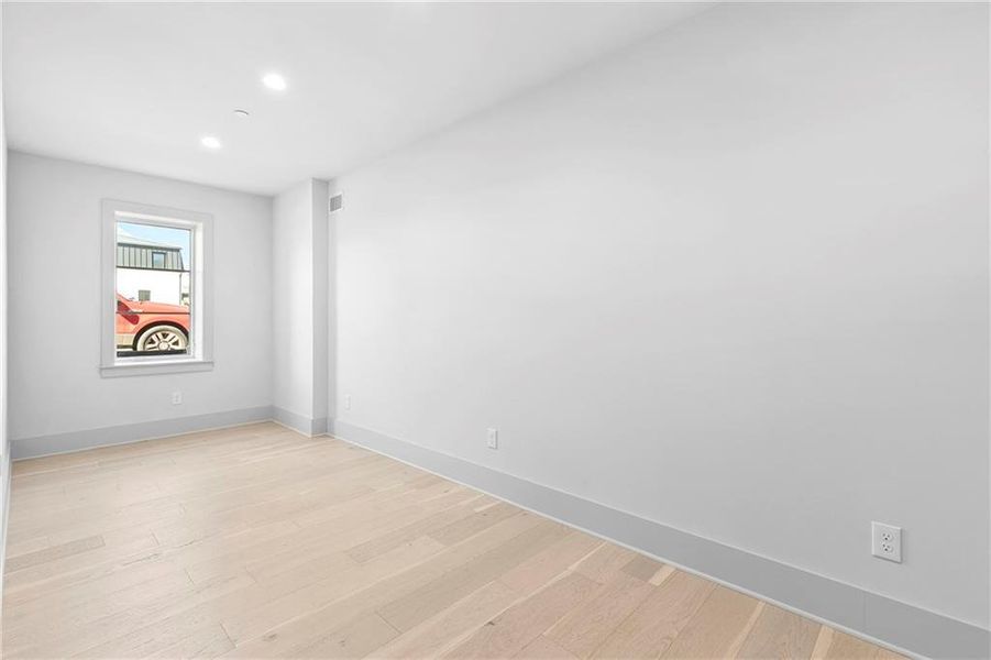 Spacious, unfurnished interior of a new home in , Fayetteville (Image 43).