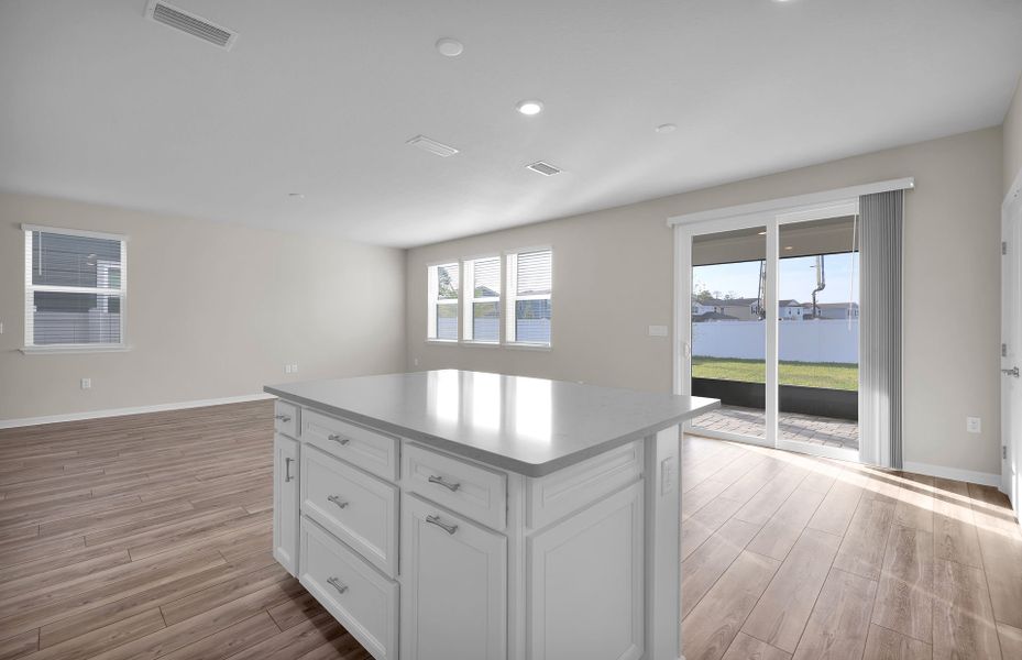 Representative furnished interior of a home built from the Morris by Pulte Homes in Murray Farms, Middleburg (Image 11).