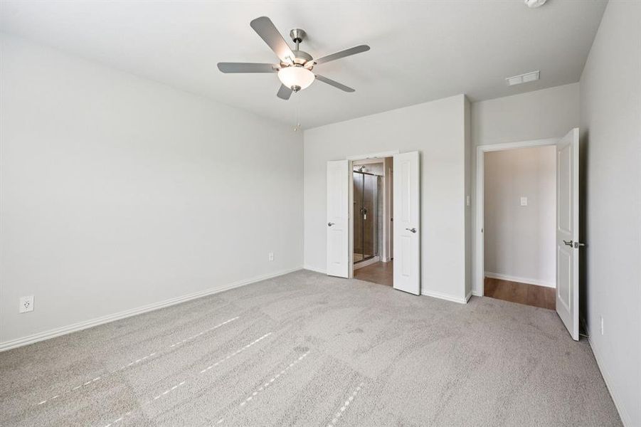 Photo is not of the actual home, but is an inspirational photo of builder’s model home and may depict options, furnishings, and/or decorator features that are not included.