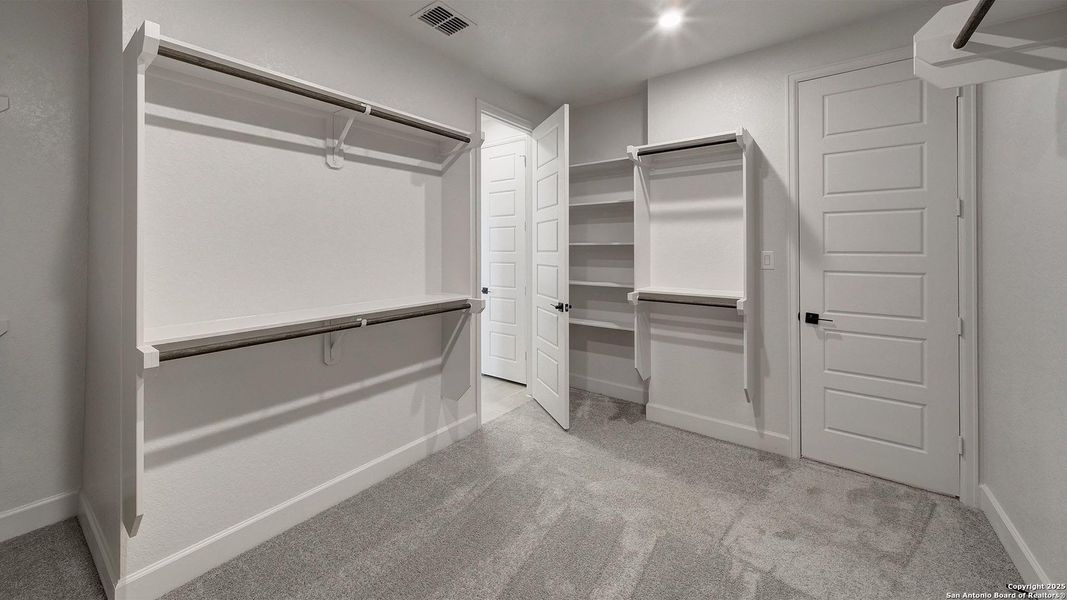 Image 28 of a home in Esperanza 60'. Image 28 of a home in Esperanza 60'.