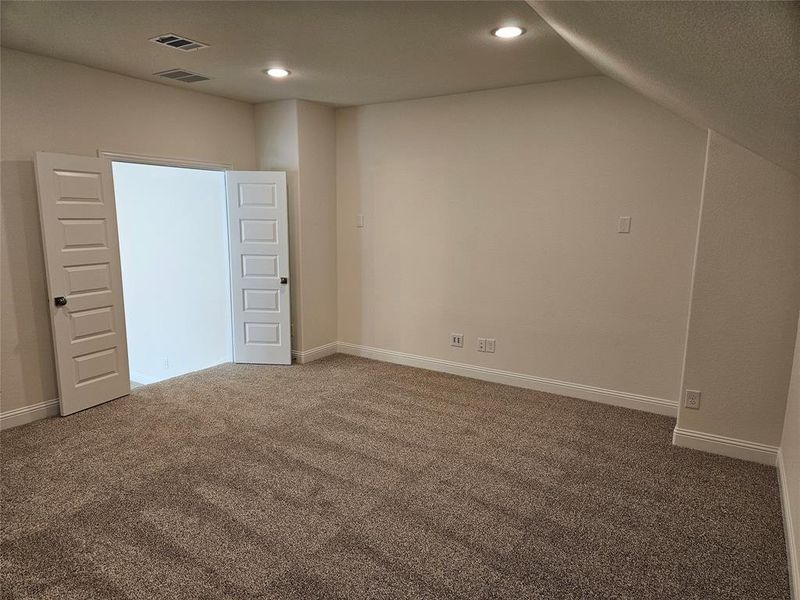 Spacious, unfurnished interior of a new home in Pecan Grove, Whitesboro (Image 15). Spacious, unfurnished interior of a new home in Pecan Grove, Whitesboro (Image 15).