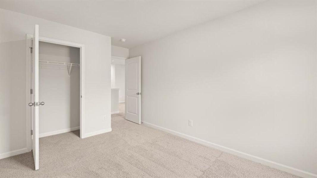 Spacious, unfurnished interior of a new home in Pointe Park, Union City (Image 16).