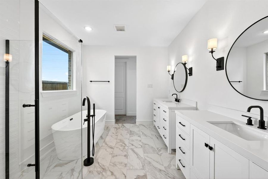 Furnished interior view inside a new home in Wellington, Haslet (Image 34). Furnished interior view inside a new home in Wellington, Haslet (Image 34).