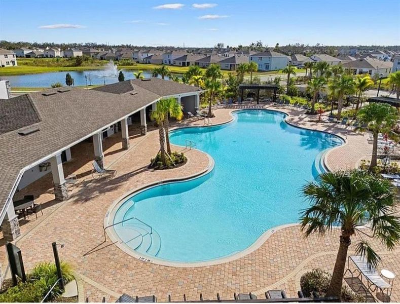 Community amenities in Silverstone North, Palmetto (Image 28).