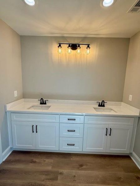 Furnished interior view inside a new home in , Calhoun (Image 4).