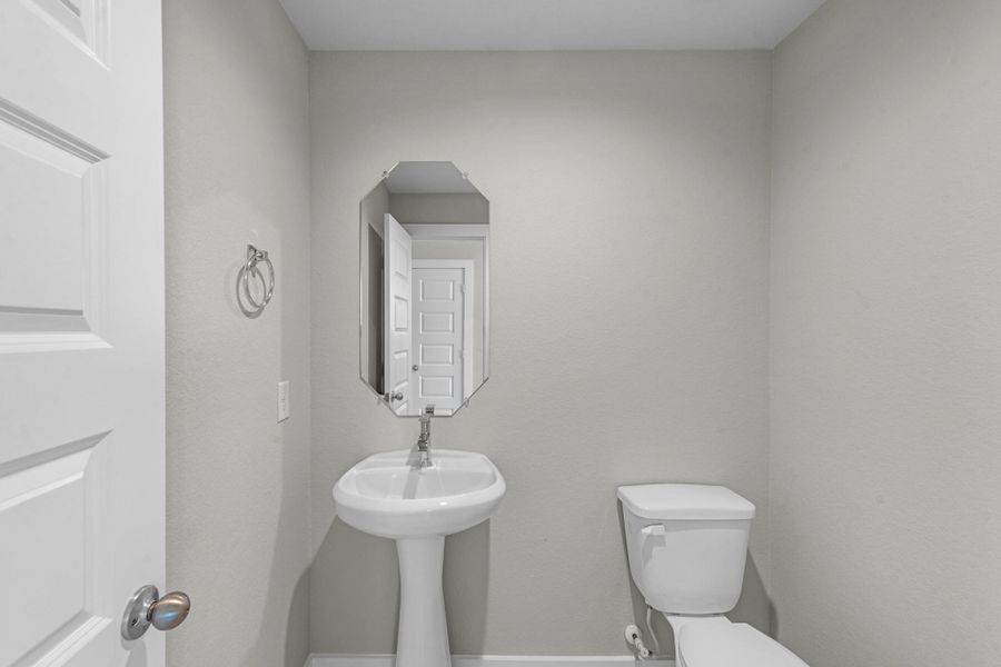 Furnished interior view inside a new home in Sunterra Lakes, Brookshire (Image 11).