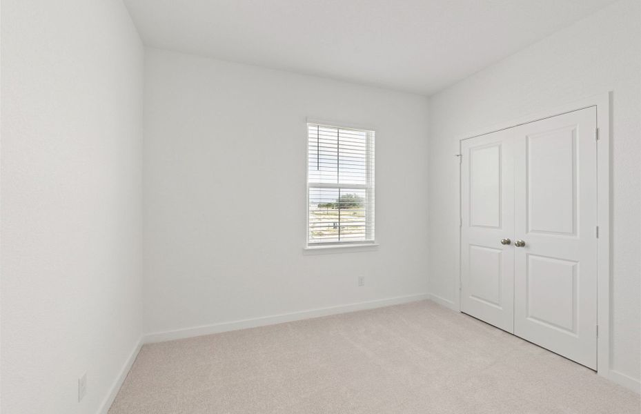 Spacious, unfurnished interior of a new home in Skyview, Belton (Image 24).