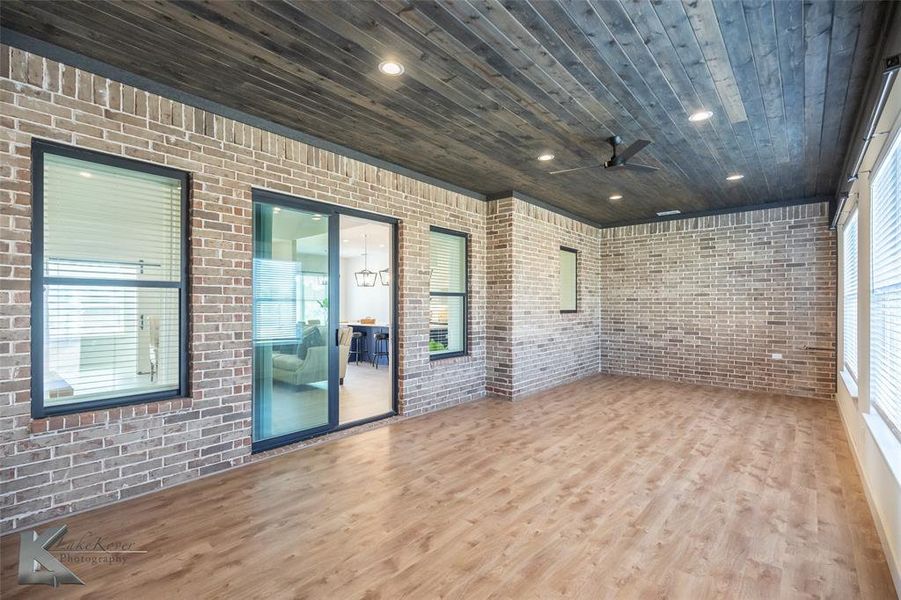 Exterior details and patio area of a home in , Abilene (Image 30).