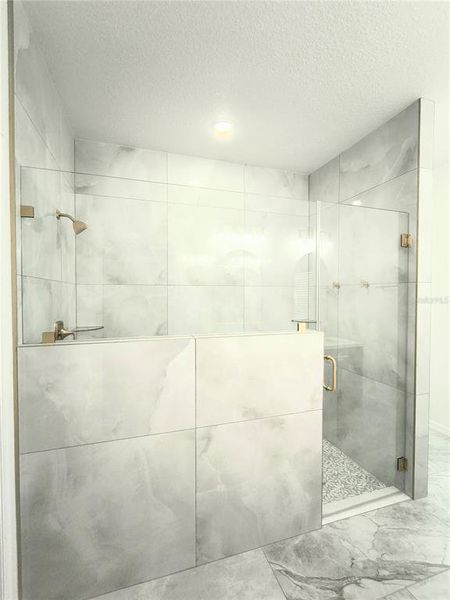 Image 90 of a home in .