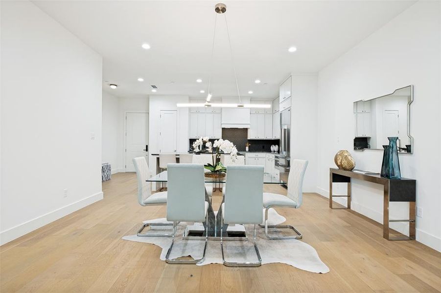 Furnished interior view inside a new home in , Dallas (Image 3). Furnished interior view inside a new home in , Dallas (Image 3).