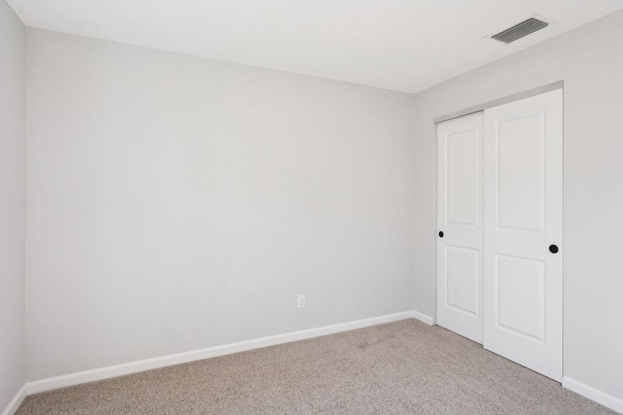 4JS00618 (1) 4JS00618 (1)