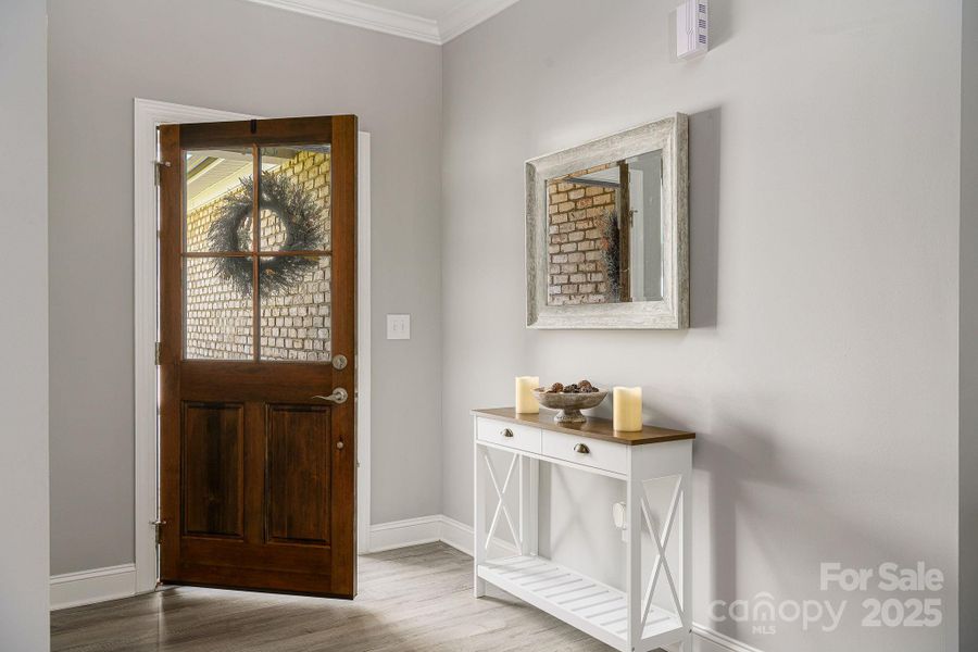 Natural light graces the entryway!
