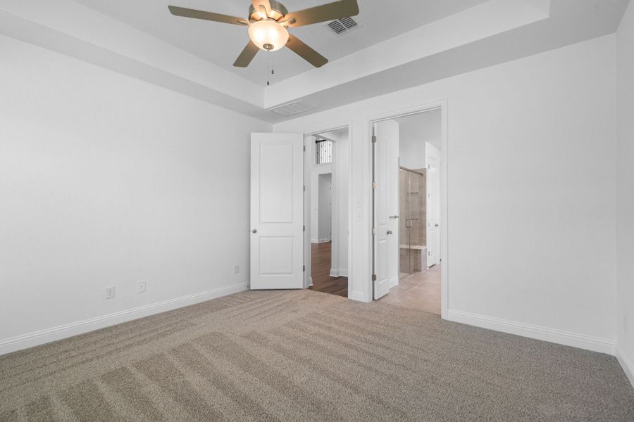 2,926sf New Home in Lago Vista, TX.  - Slide 24