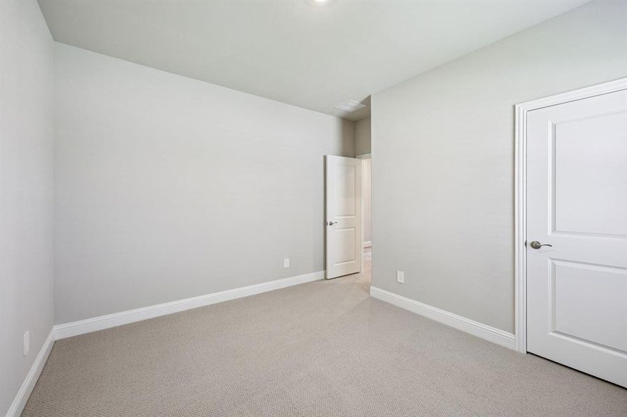 Photo is not of the actual home, but is an inspirational photo of builder’s model home and may depict options, furnishings, and/or decorator features that are not included.