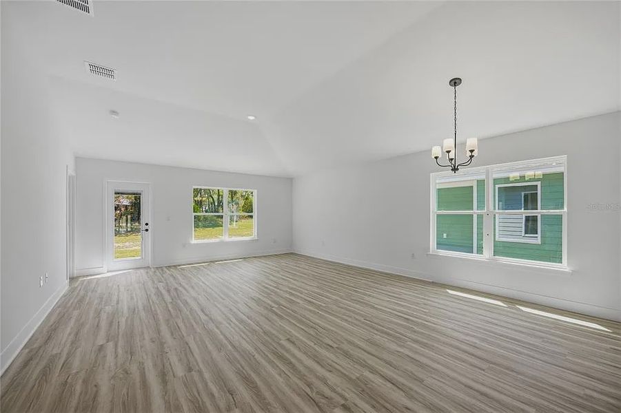 Spacious, unfurnished interior of a new home in Briarwood, Alachua (Image 13). Spacious, unfurnished interior of a new home in Briarwood, Alachua (Image 13).